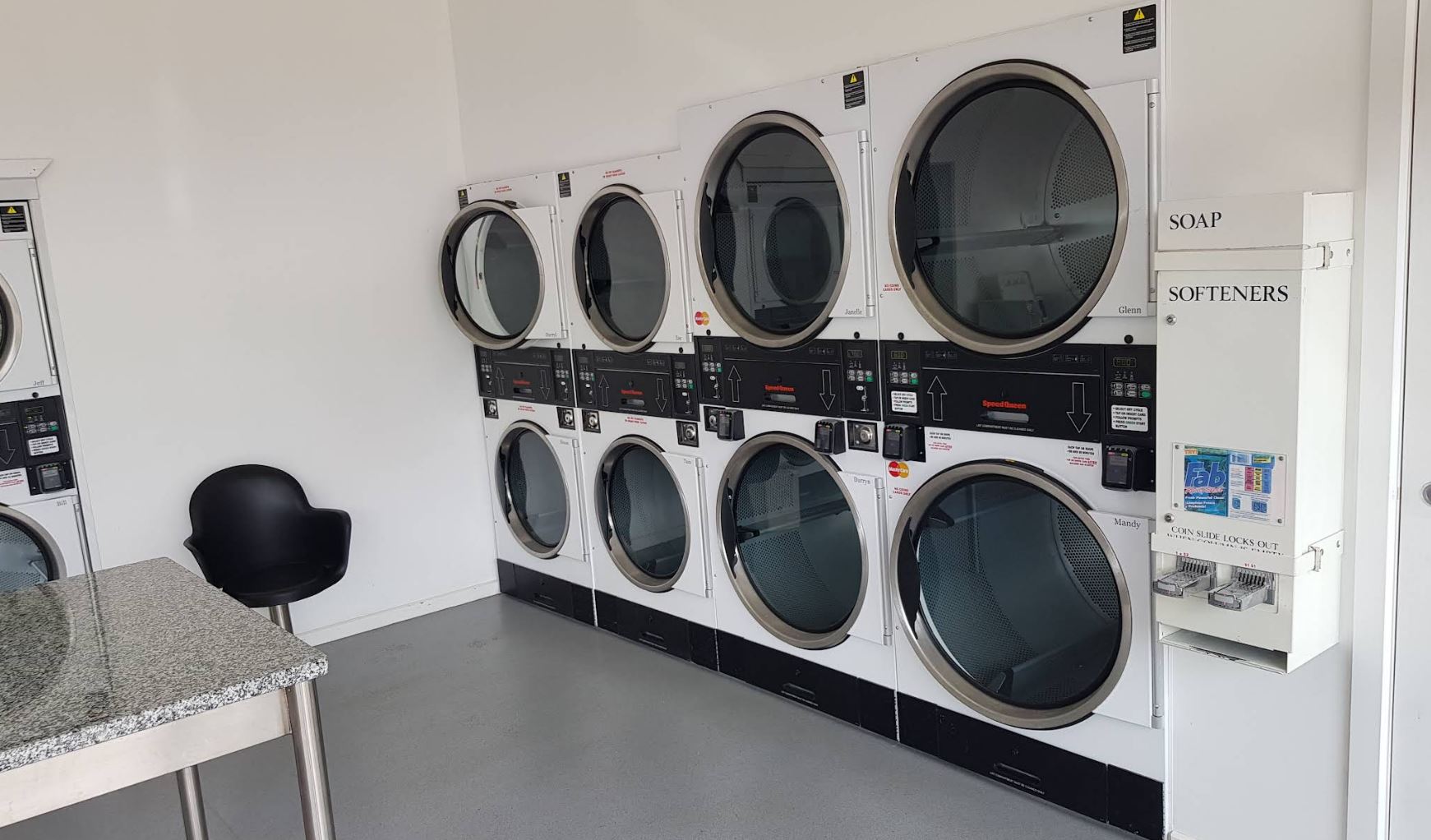 Portland-Laundromat-Garden-Street-featured